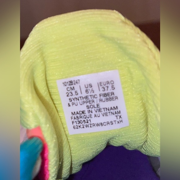 ASICS Novablast 2 - Picture 10 of 10